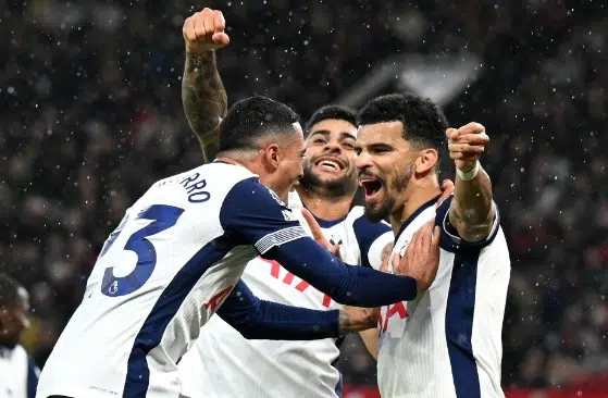 OTRA PESADILLA EN OLD TRAFFORD: Man. United cayó goleado a manos del Tottenham