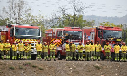 Cuerpo de Bomberos de Guayaquil  tiene listo un contingente para apoyar a  sus compañeros de Quito