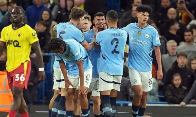 El Manchester City sufre pero avanza en la Copa de la Liga de Inglaterra