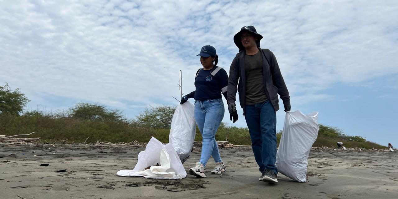 Se recolectaron más de 1.000 kg de residuos en la ribera de Bellavista, en  la isla Puná