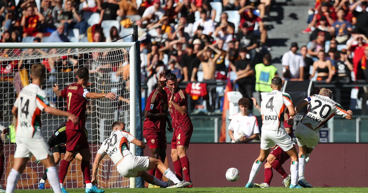 Roma venció por (2-1) al Venezia por una jornada del calcio italiano