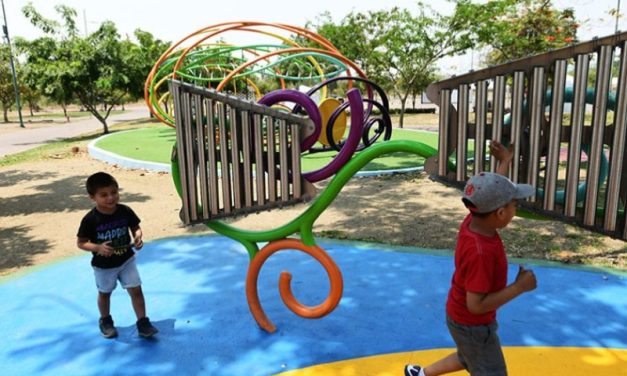 Parque Samanes recupera las áreas verdes y los juegos infantiles