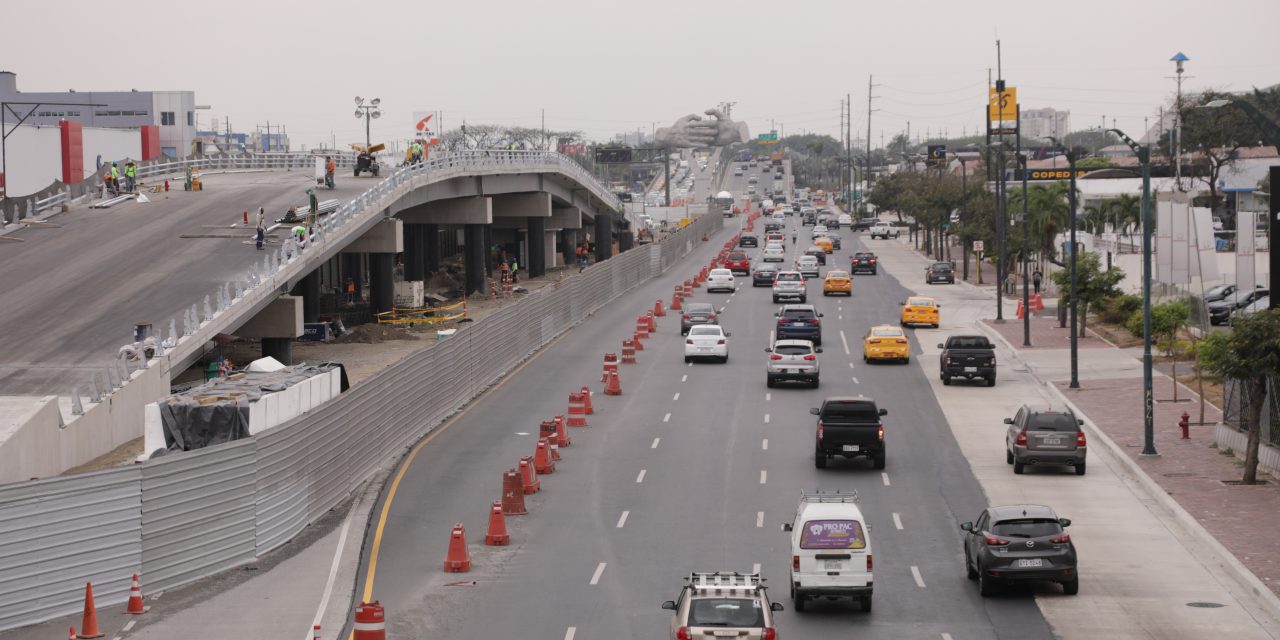 Inicio de planes viales por construcción de segundo paso  elevado en la Av. de las Américas e Isidro Ayora