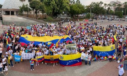 Cancillería habilita plataforma para la regularización de venezolanos