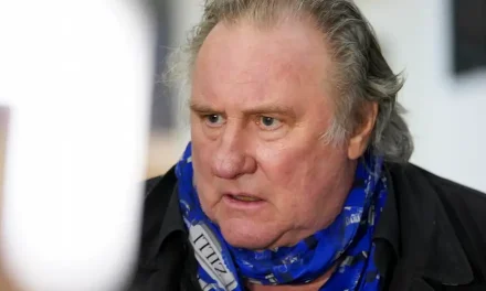 Comienza juicio contra Gérard Depardieu en ausencia