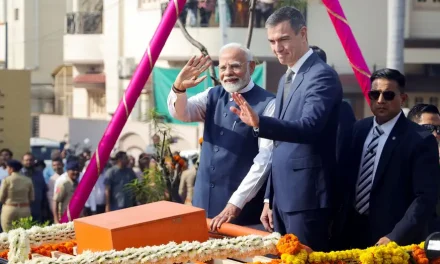 Sánchez y Modi inauguran planta de Airbus en India