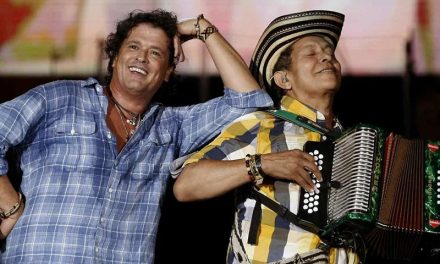 Carlos Vives reacciona a la muerte de su acordeonero Egidio Cuadrado a quien hace dos días le había escrito sentida dedicatoria