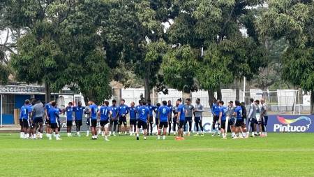 Emelec tiene a un jugador en DUDA para el Clásico ante Barcelona