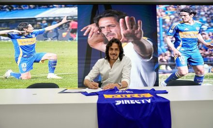 RENOVADO: Edinson Cavani jugará en Boca hasta el 2026