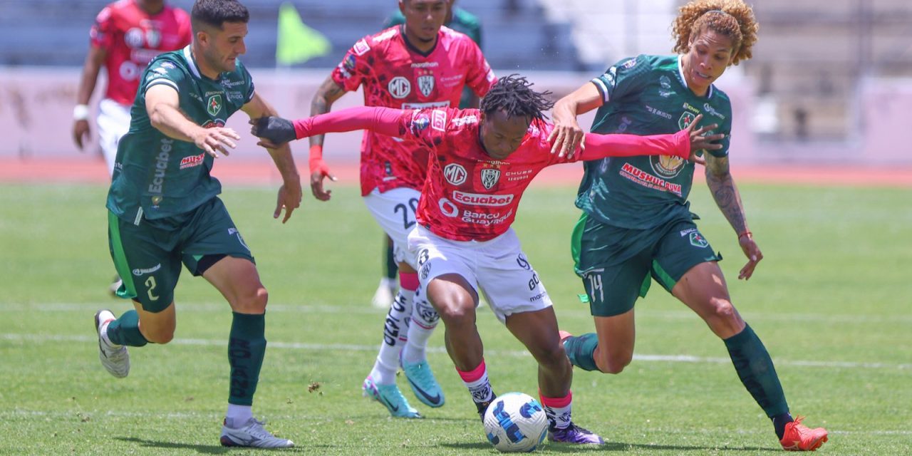 Mushuc Runa e IDV igualaron (1-1) en el estadio de La Cocha