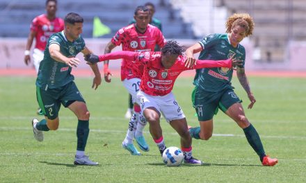 Mushuc Runa e IDV igualaron (1-1) en el estadio de La Cocha