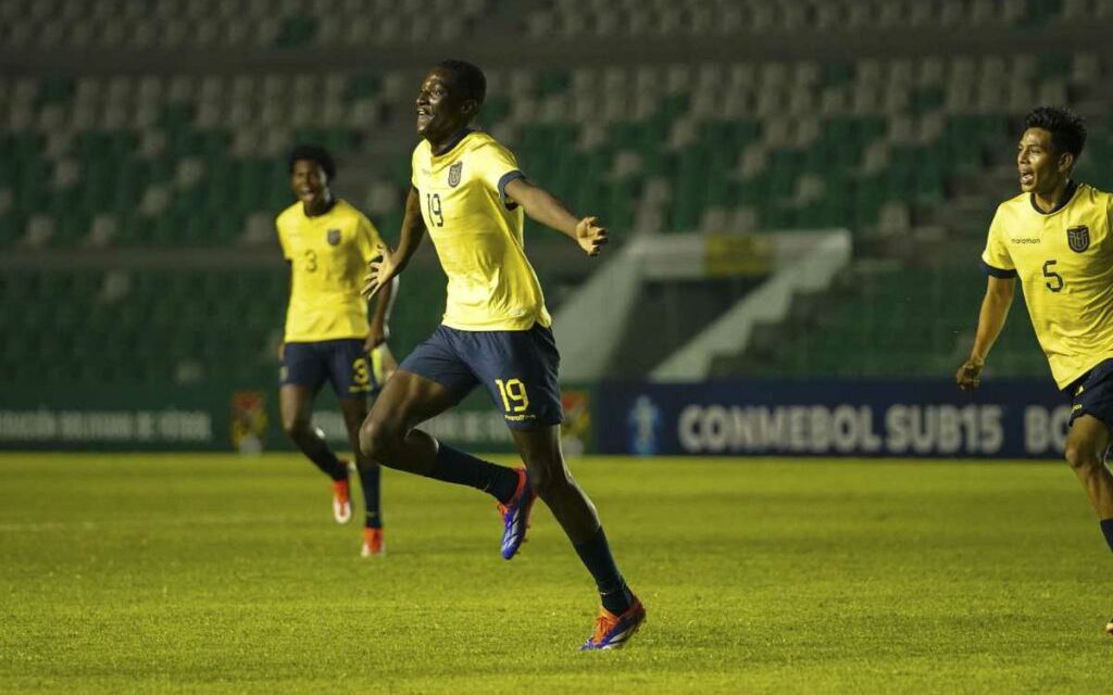 Juan Riquelme Angulo “Contento por marcar 2 goles, no es fácil anotarle a Brasil. Estoy muy feliz de estar en este grupo”