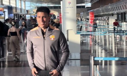 VAN POR EL TRIUNFO: Barcelona viajó con ausencias para el partido vs El Nacional