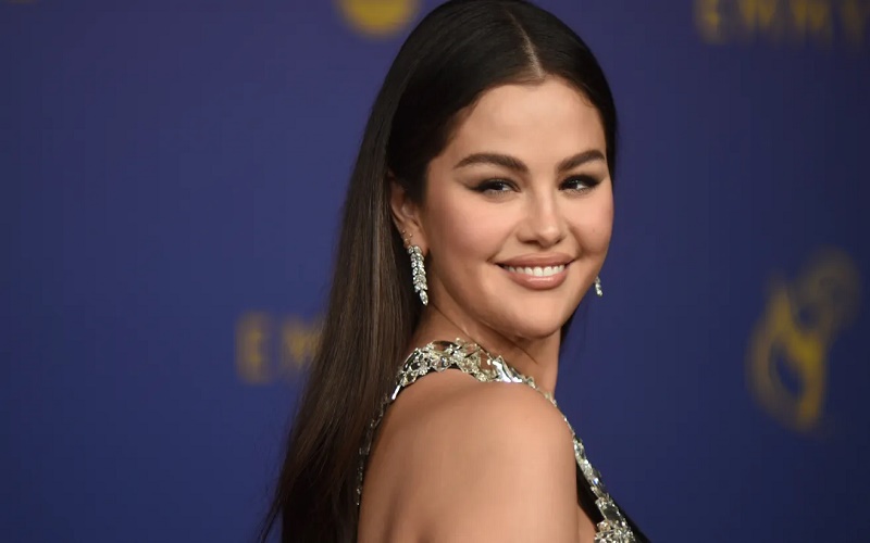 Selena Gómez responde a la controversia generada por su baile con Edgar Ramírez