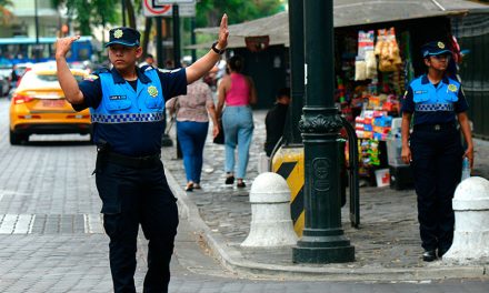 Más de 3.000 agentes de Segura EP, ATM y Bomberos se desplegarán en Guayaquil durante el feriado