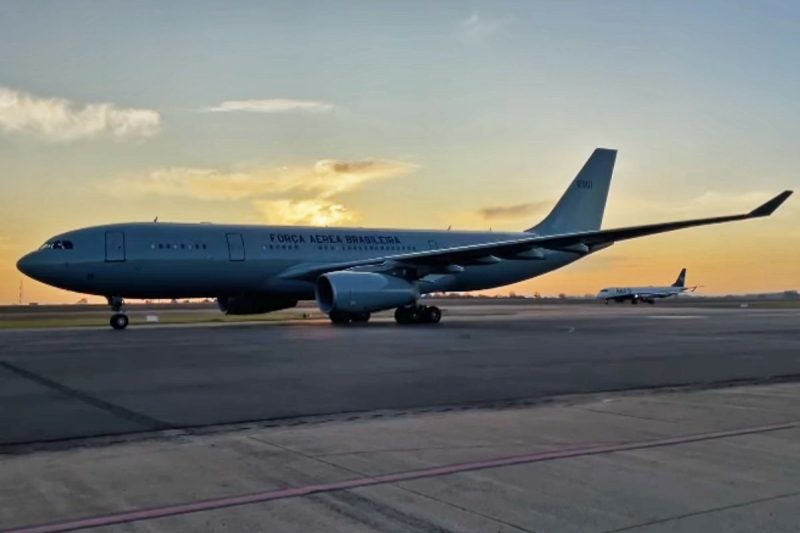 Brasil realiza el primer vuelo de repatriación de brasileños en el Líbano