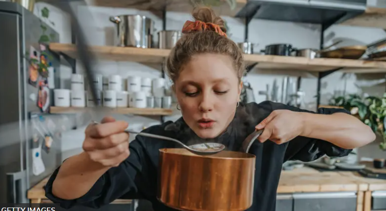 “Supertasters”: por qué algunas personas perciben la comida de manera más intensa