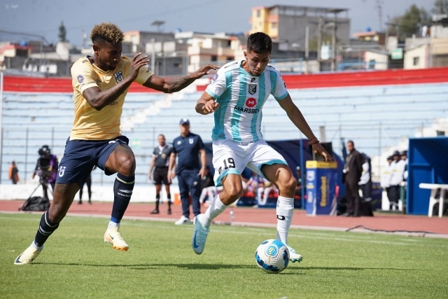 AIRES DE DESPEDIDA en Latacunga: Cumbayá de la Serie A y Universidad Católica de la etapa