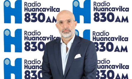 No se compadece con la realidad del país que existan tantos binomios presidenciales