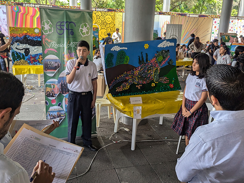 Murales creativos fueron la temática de “Reciclarte”