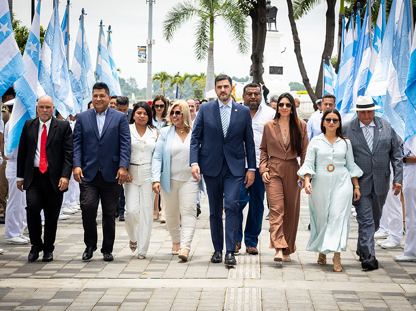 Alcalde Aquiles Alvarez: “Nada va a parar que celebremos a Guayaquil como se merece”