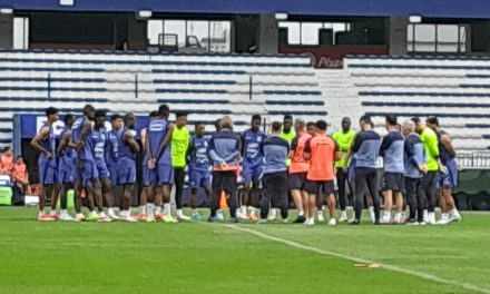 Ecuador realizó su entrenamiento en el Capwell, pensando en el duelo ante Bolivia