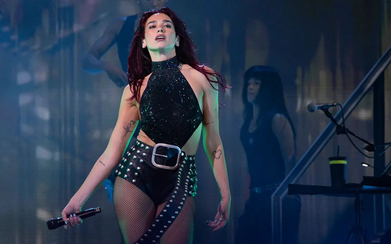 Dua Lipa cancela concierto por “problemas de seguridad”