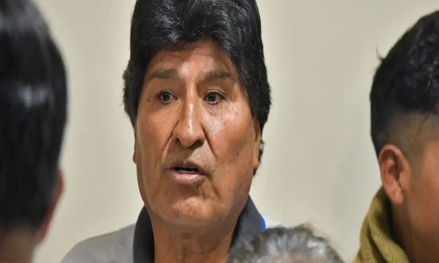 Embajadores de Bolivia a Evo Morales: “¡No renunciaremos!”