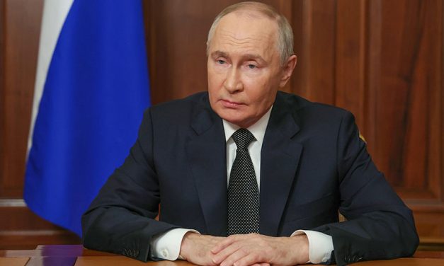 Putin anuncia la prueba de un novedoso misil balístico ruso contra Ucrania