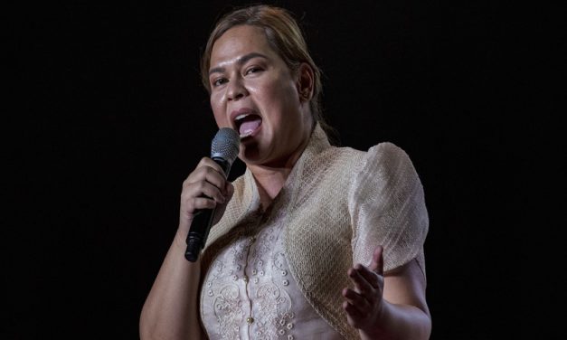 Vicepresidenta filipina dice que un sicario matará al presidente si la asesinan a ella