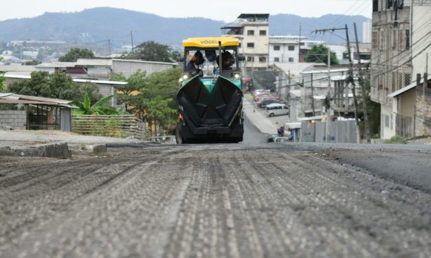 Alcaldía de Aquiles Alvarez alcanza los  1.000 kilómetros de vías mejoradas