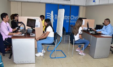 Más de 2,5 millones de atenciones ha generado la Corporación Registro Civil en sus 18 años de servicio en Guayaquil