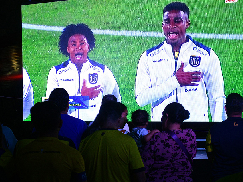 Guayarte invita a los guayaquileños a ver el partido de la Tri contra Colombia