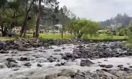 Fuertes lluvias en Cuenca y El Cajas, acompañadas de granizadas