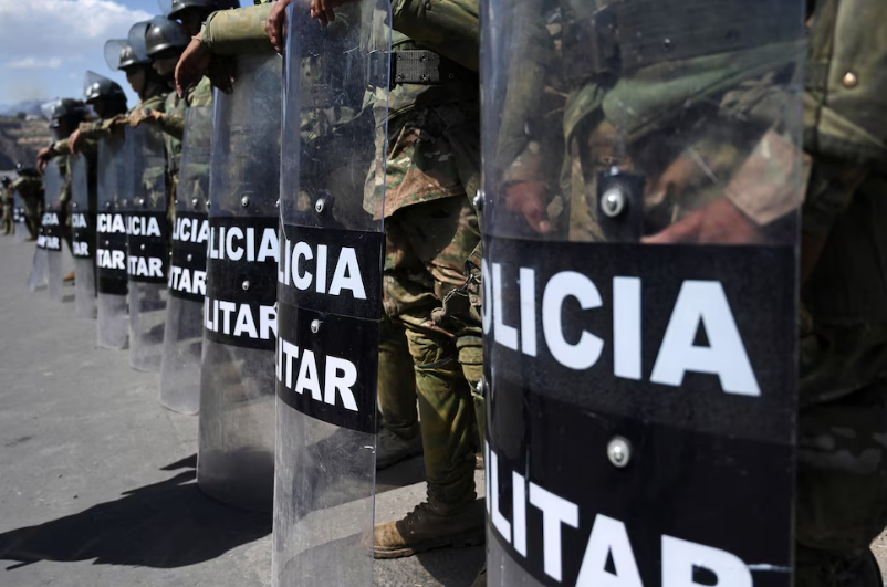 La Policía de Bolivia detuvo a 66 manifestantes en un operativo contra los bloqueos de vías promovidos por Evo Morales