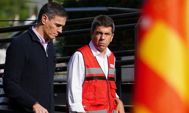 Presidente de Valencia admite errores tras inundaciones