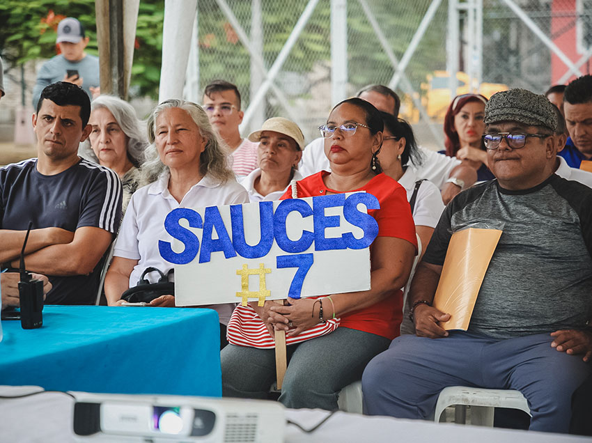 Vecinos de Sauces 6, 7 y 9 fueron informados sobre las obras que se ejecutarán en su sector como parte del programa “Barrio de Todos”