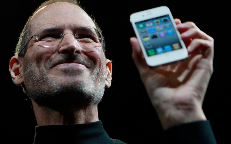 Steve Jobs, el genio de Apple que aceptó un dólar al año como salario