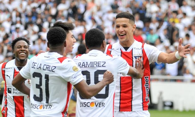 LIGAPRO | Liga de Quito ganó la segunda etapa y festejó tras la goleada ante Deportivo Cuenca