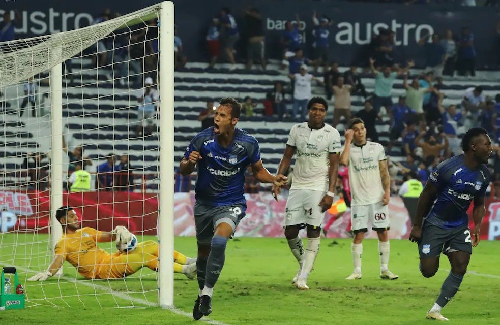 Andrés Ricaurte deja Emelec