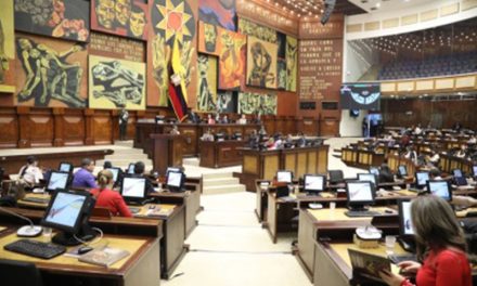 Asamblea tramitó el segundo debate de reforma al COOTAD, respecto a planes locales de seguridad y legalización de tierras