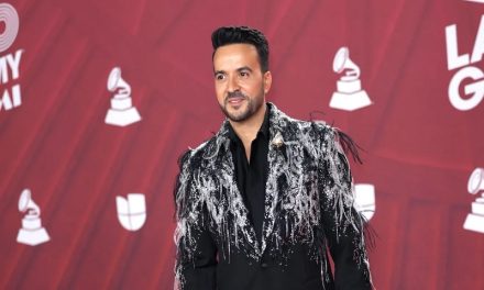 Luis Fonsi reflexiona sobre su 2024 y celebración de Fin de Año