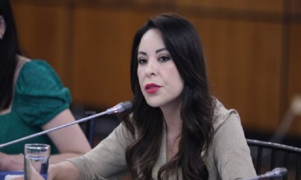 Sigue la polémica por el paradero de Diana Salazar: “No nos interesa su ubicación”, asegura legisladora del correísmo