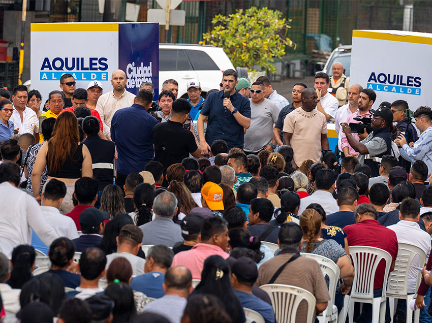 Alcalde Aquiles Alvarez dialogó con comerciantes del mercado mayorista e inauguró una UPC