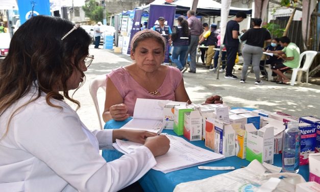 Alcaldía en tu Barrio’ ofreció atención médica a 852 moradores de la cooperativa Isidro Ayora