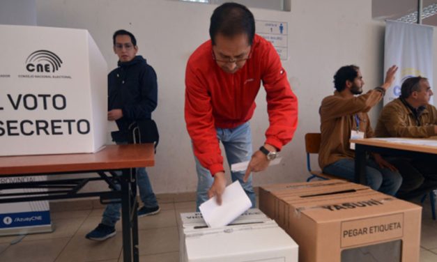 En Ecuador, hay 2.200 candidatos que buscarán llegar a un cargo en las elecciones de 2025