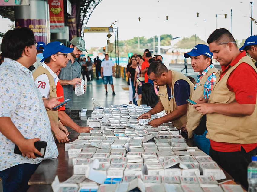 En Feria Compartir Ciudadano se entregaron tarjetas “Guayaca”