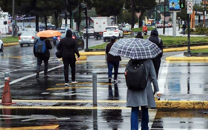 Lluvias en la Sierra y alta radiación UV en Ecuador este lunes