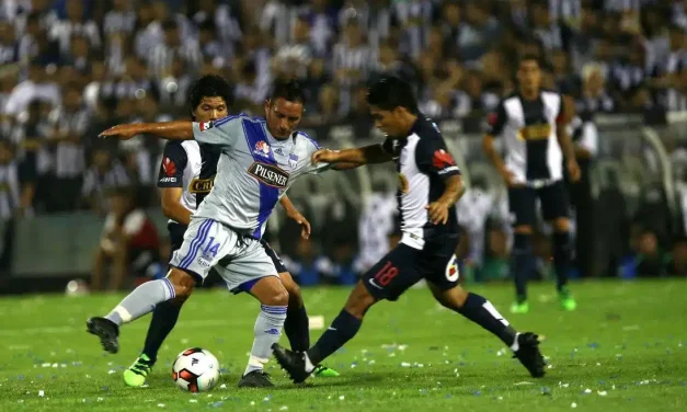 Emelec invitado a la presentación de un histórico equipo peruano