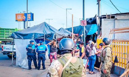 Operativo conjunto recupera el espacio público en la Entrada de la 8